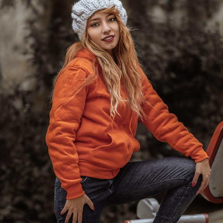 Leon Chen, Client Relations Director, discussing corporate gifting strategy with business clients